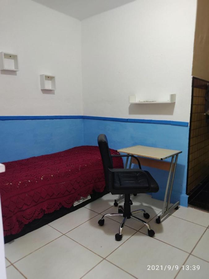 Hostel Trem Di Durmi 벨루오리존치 외부 사진